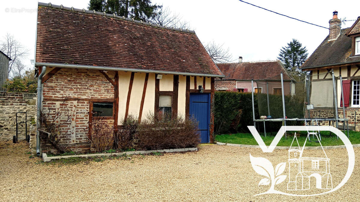 Au coeur du pays de bray, maison de caractere dans un cadre authentique ! - photo 3