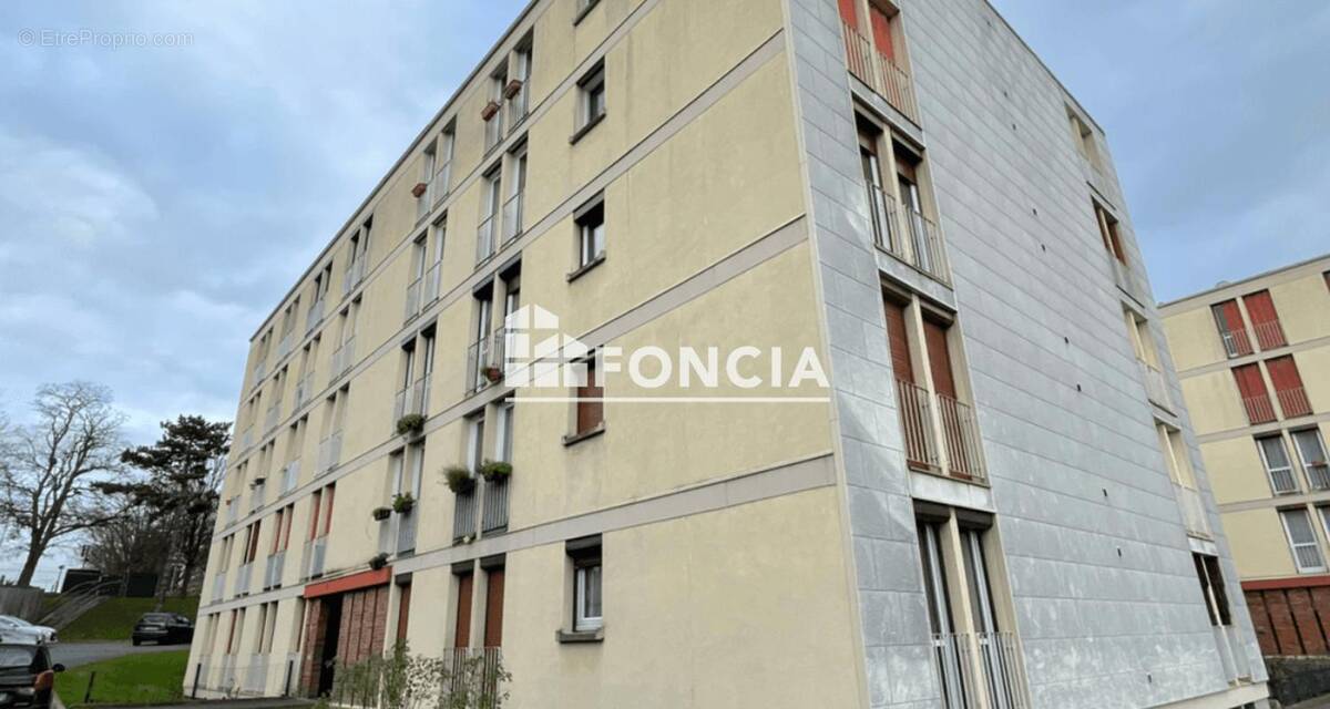 Appartement à GARGES-LES-GONESSE