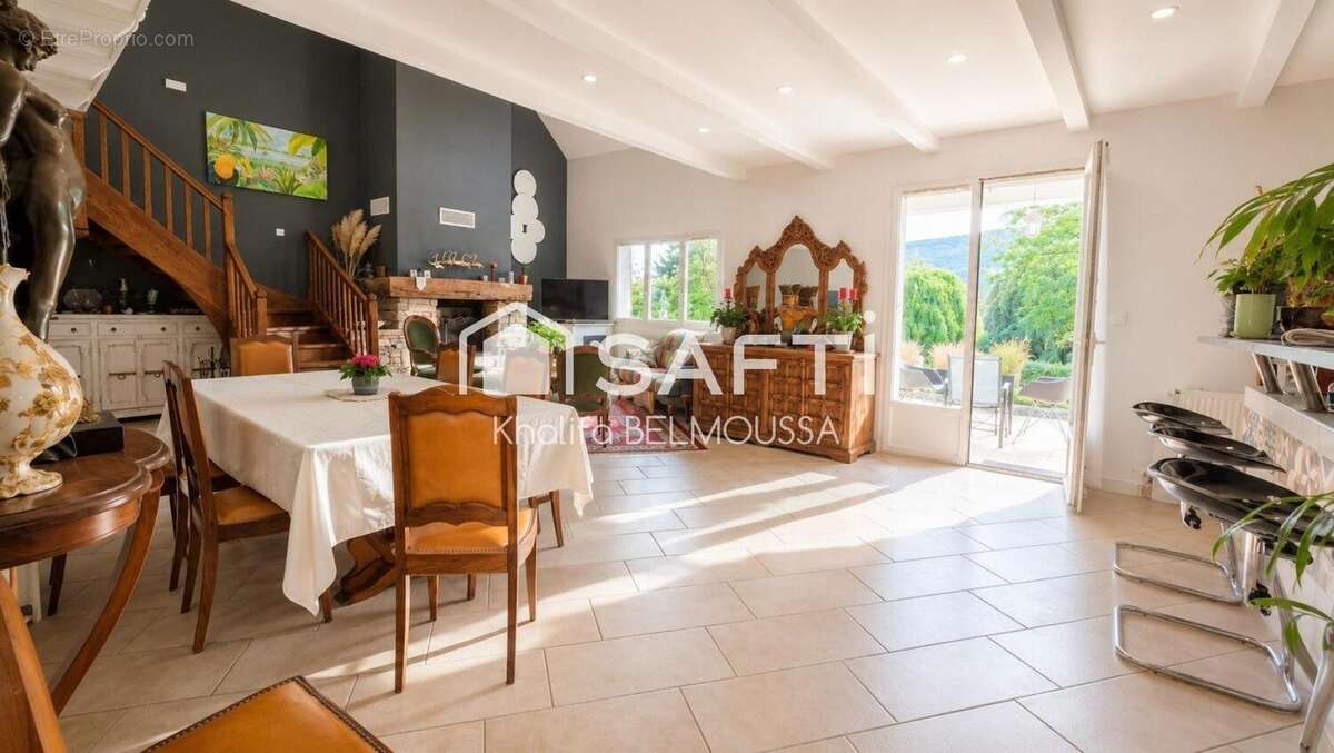 Maison 173 m² à Brens  - photo 4