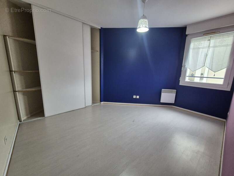 Appartement T3, cave et une place parking - photo 6