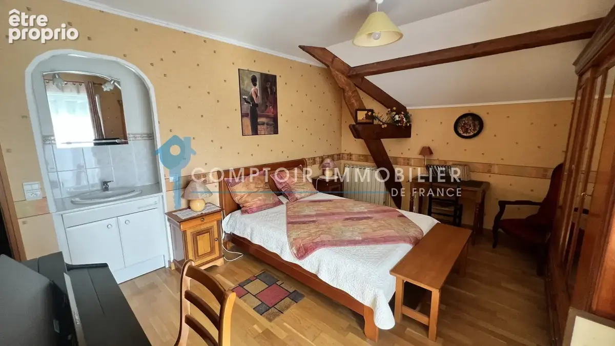 Propriété avec maison 260m2 et dépendance aménageable - photo 25