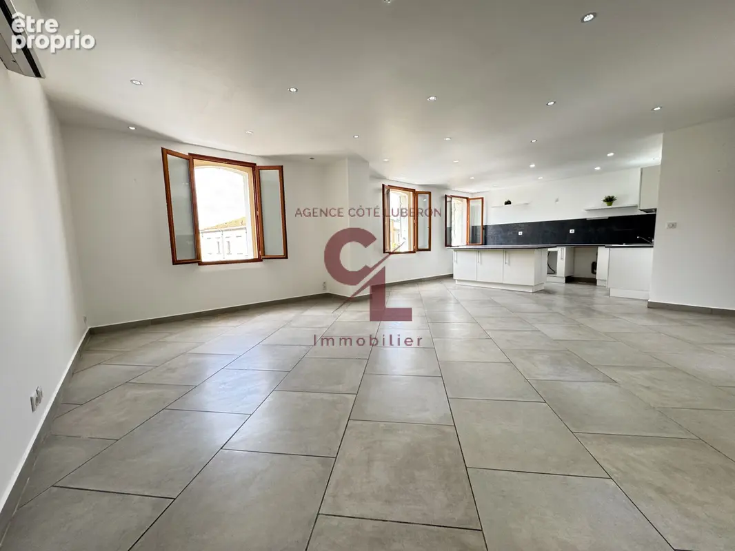 Appartement 5 pièces 101 m² à vendre à Cavaillon (84300) - photo 2