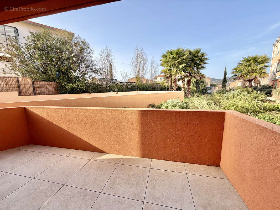 Appartement à HYERES