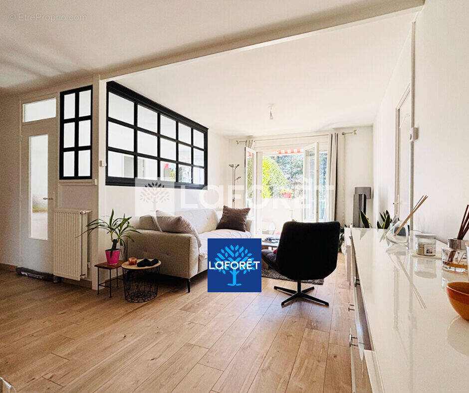 Appartement à RIORGES