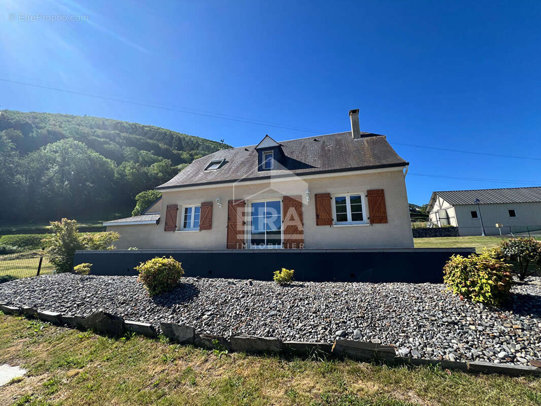 Maison à SIREIX