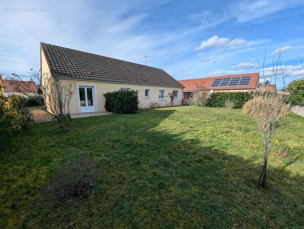 Maison plain-pied à vendre proche de PARAY LE MONIAL - photo 2