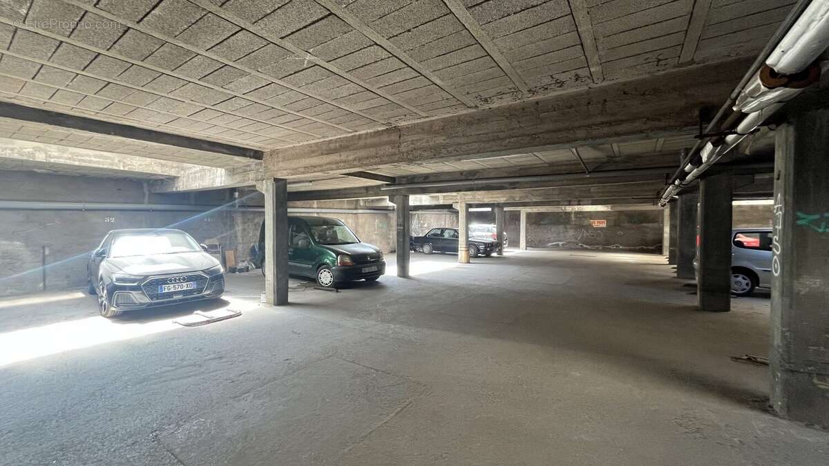 Parking 11 m² à Montpellier  - photo 2