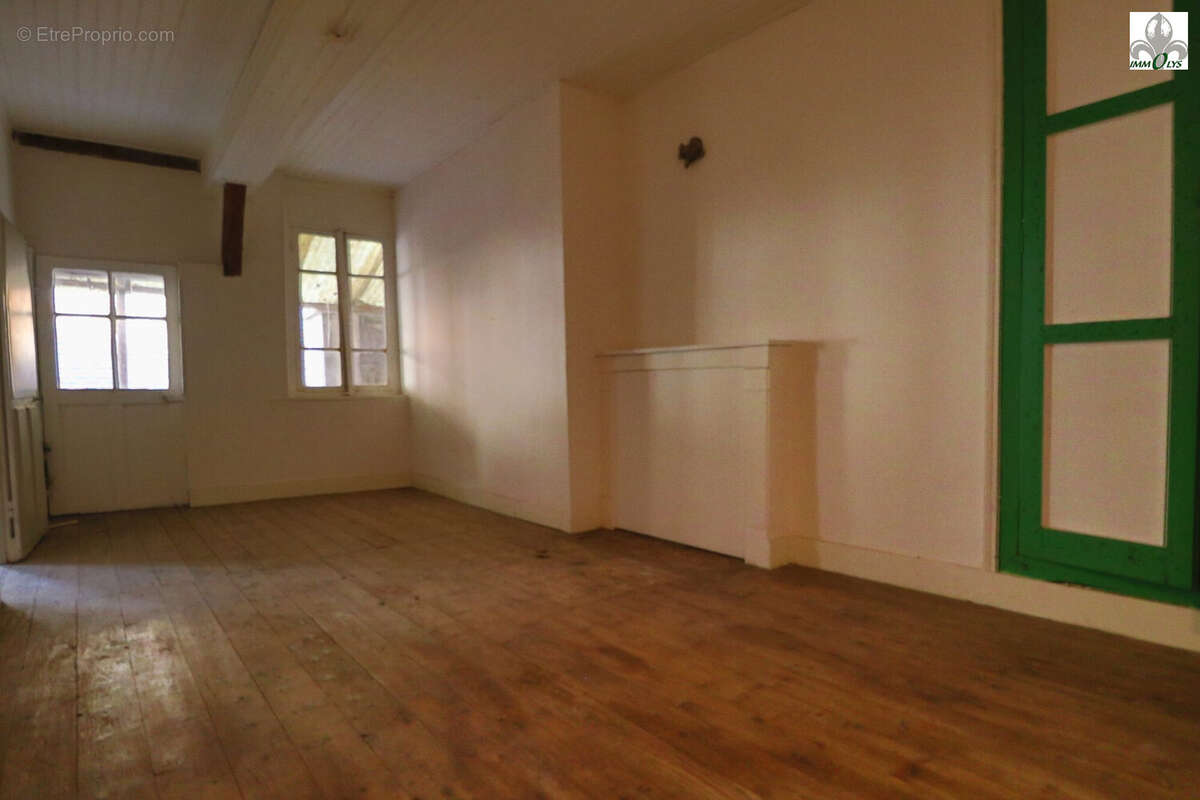 Maison à SEURRE