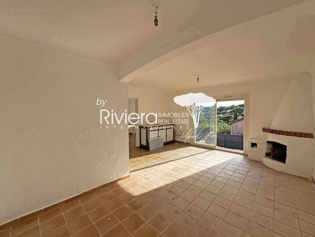 Maison à LA CROIX-VALMER