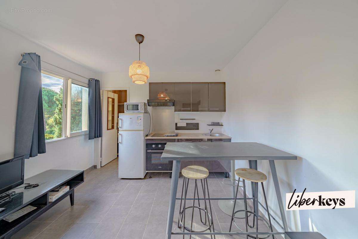 Appartement à MARSEILLE-11E