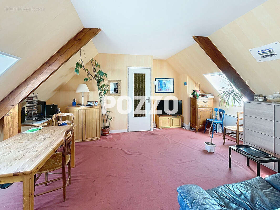 Appartement à OUISTREHAM