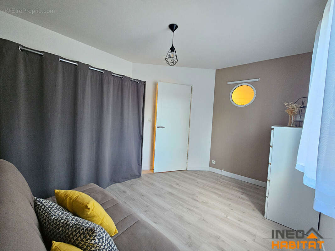 Appartement à GEVEZE