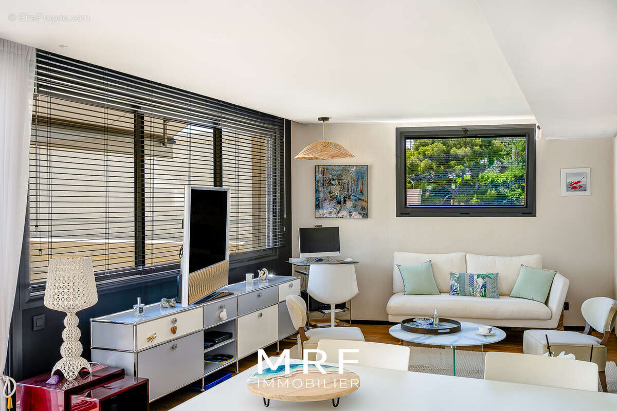 Appartement à MARSEILLE-7E