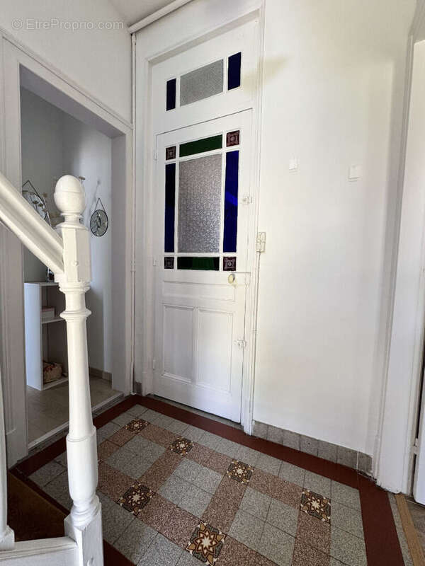 Maison à vendre - Goderville centre - 136 m² - 4 chambres - Sous-sol - Jardin - photo 9