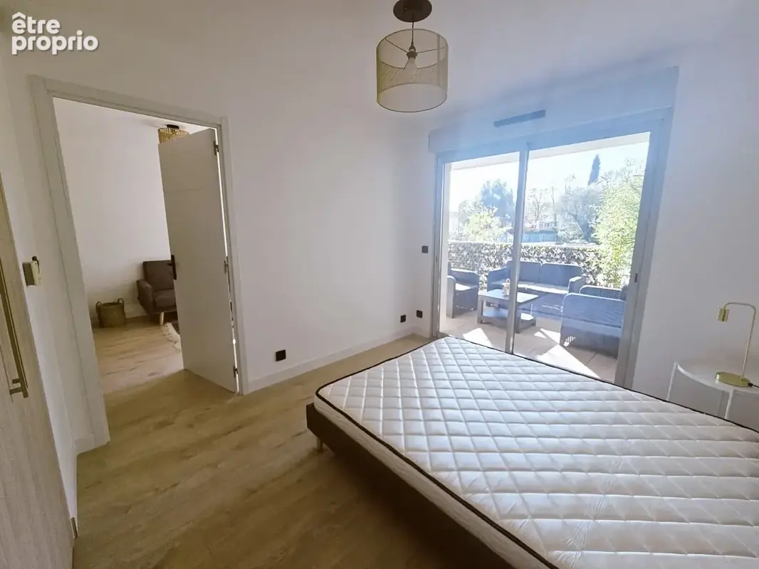 Appartement 35 m² à Cannes  - photo 7