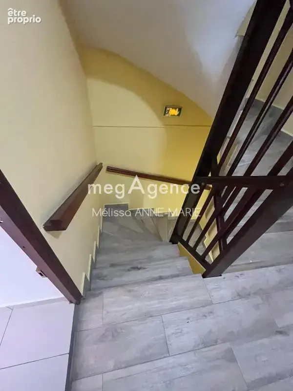 Saint-françois – immeuble de rapport avec local commercial et 5 logements – vue mer - photo 12