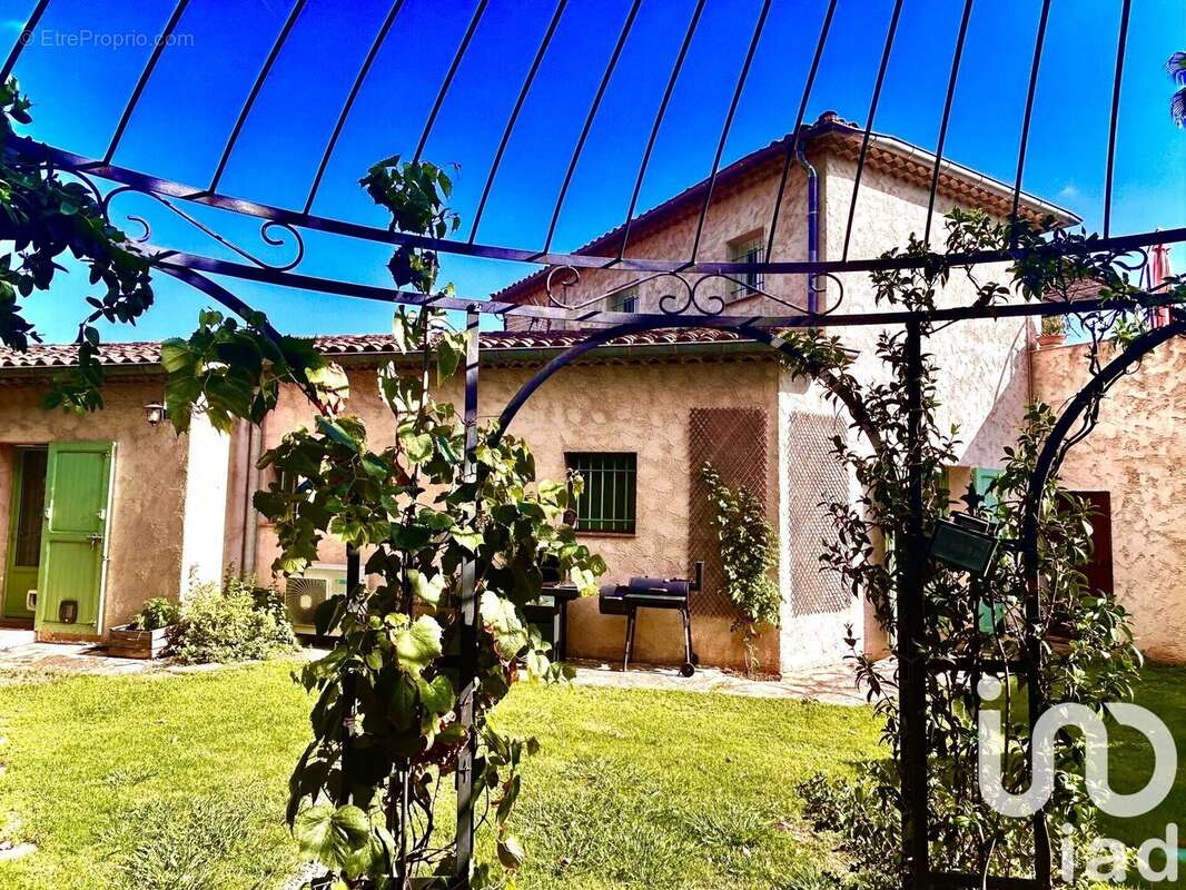 Photo 8 - Maison à LE ROURET