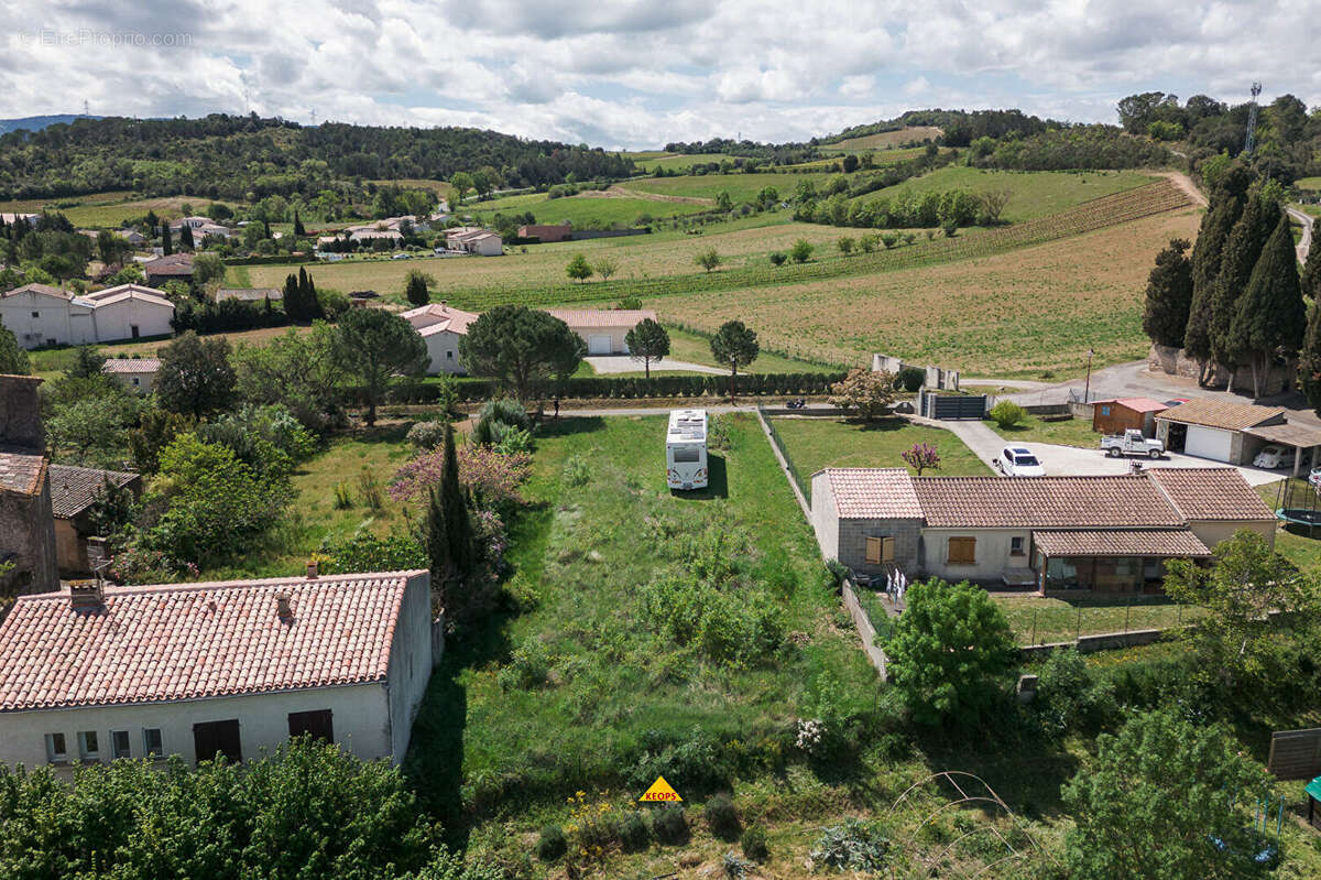 Terrain à CARCASSONNE