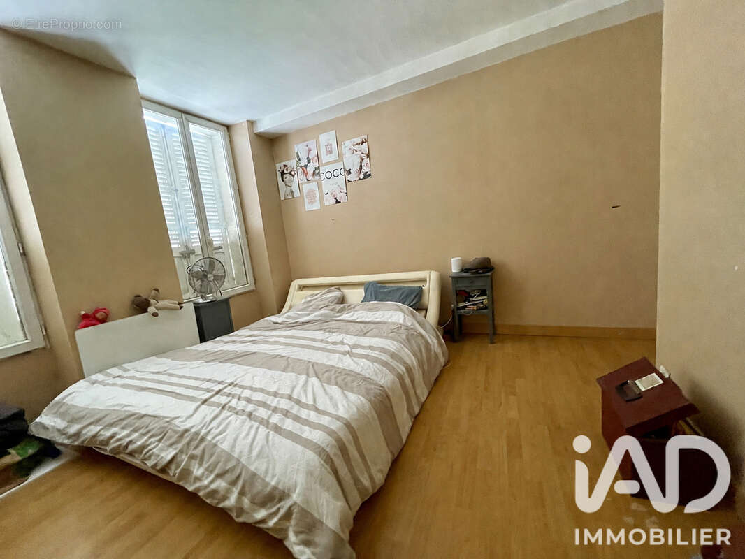 Maison 82 m² à Anglure  - photo 9