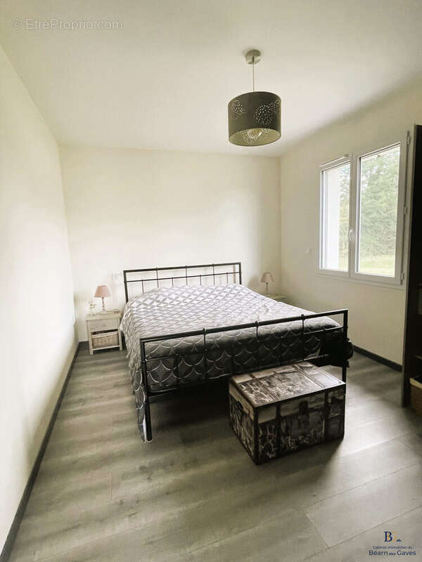 Maison à SAINT-PALAIS