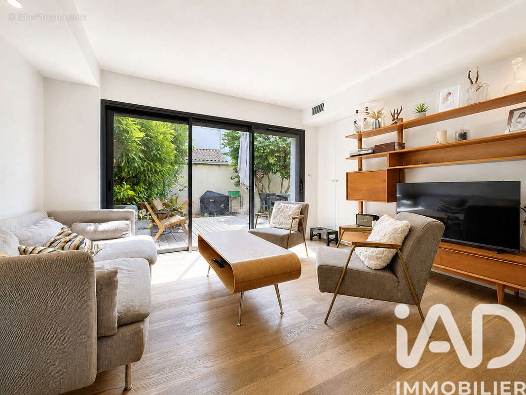 Photo 2 - Appartement à LE BOUSCAT