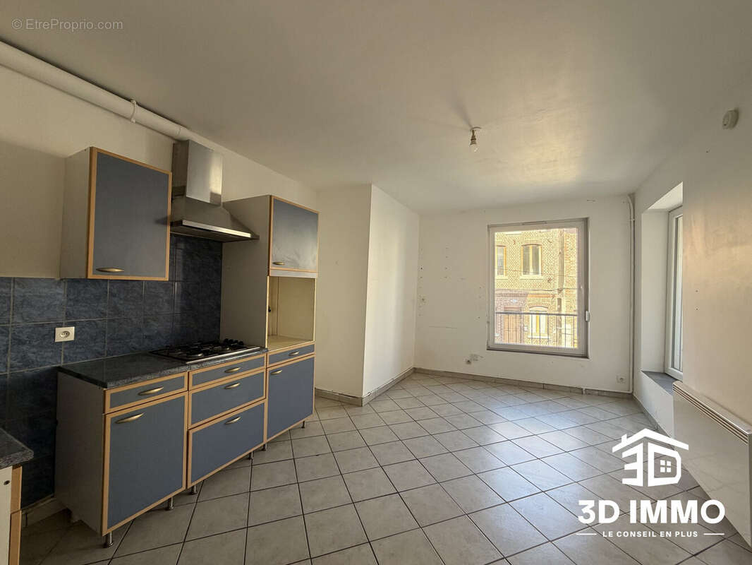 Appartement à AVESNES-SUR-HELPE