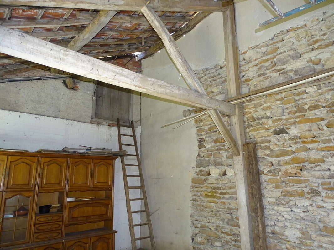 Maison à SANTRANGES