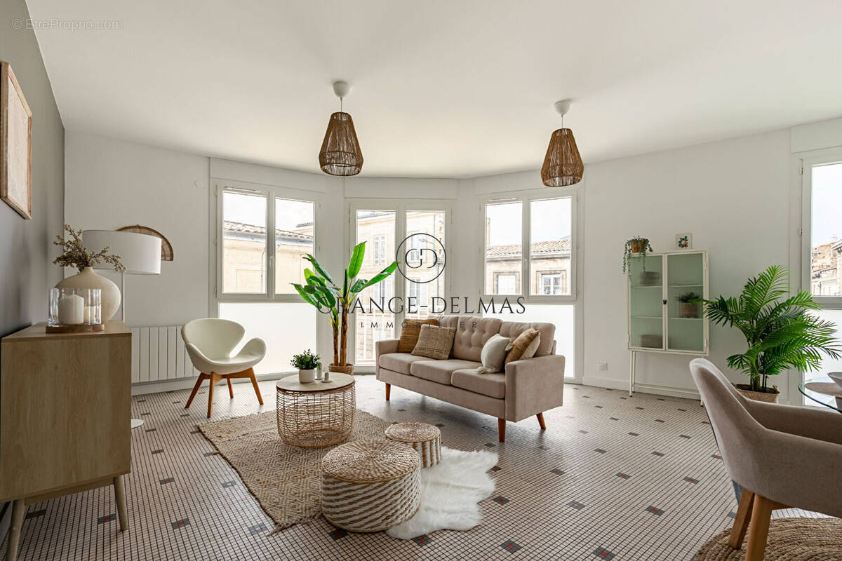 Appartement à BORDEAUX