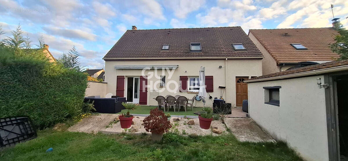 Maison à FLINS-SUR-SEINE