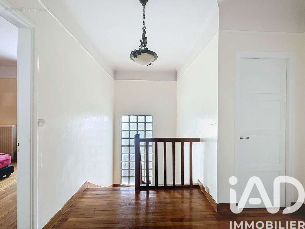 Photo 7 - Maison à VILLEJUIF