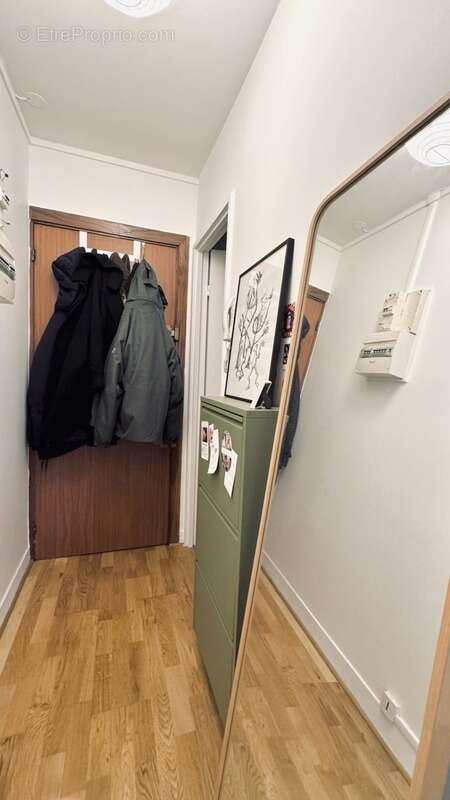 Appartement à PARIS-20E