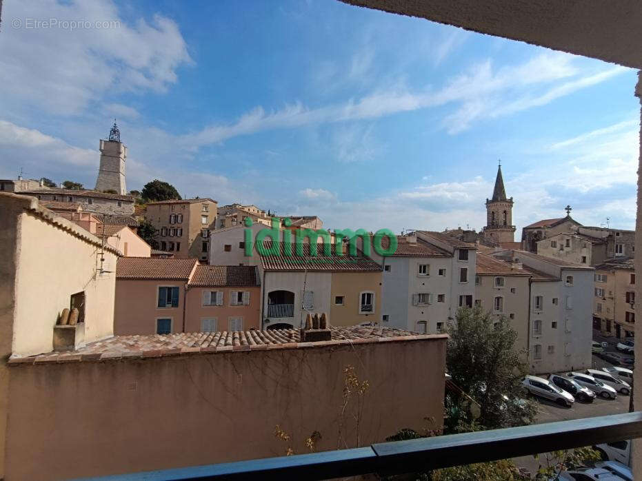 Appartement à DRAGUIGNAN
