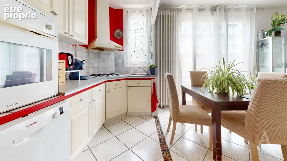 EXCLUSIVITE - T3 Duplex avec terrasse - Calme - Grenoble (Rue Beauvert) - photo 17
