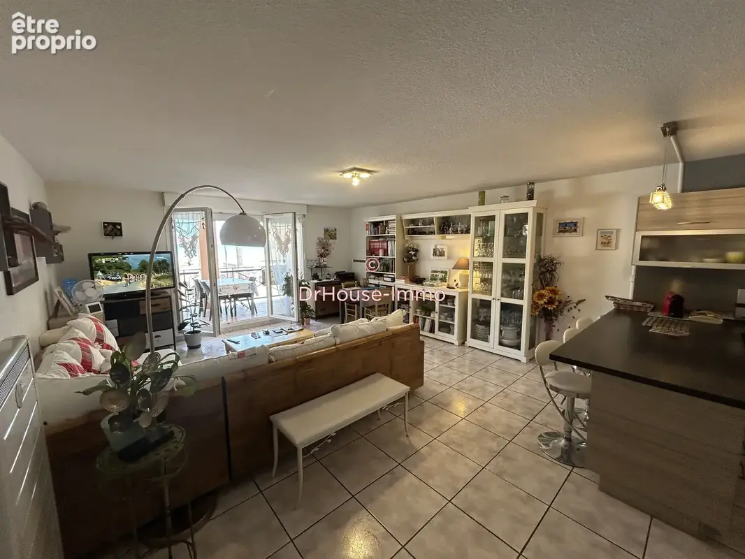 Appartement 70 m² à Sainte-Marie  - photo 5