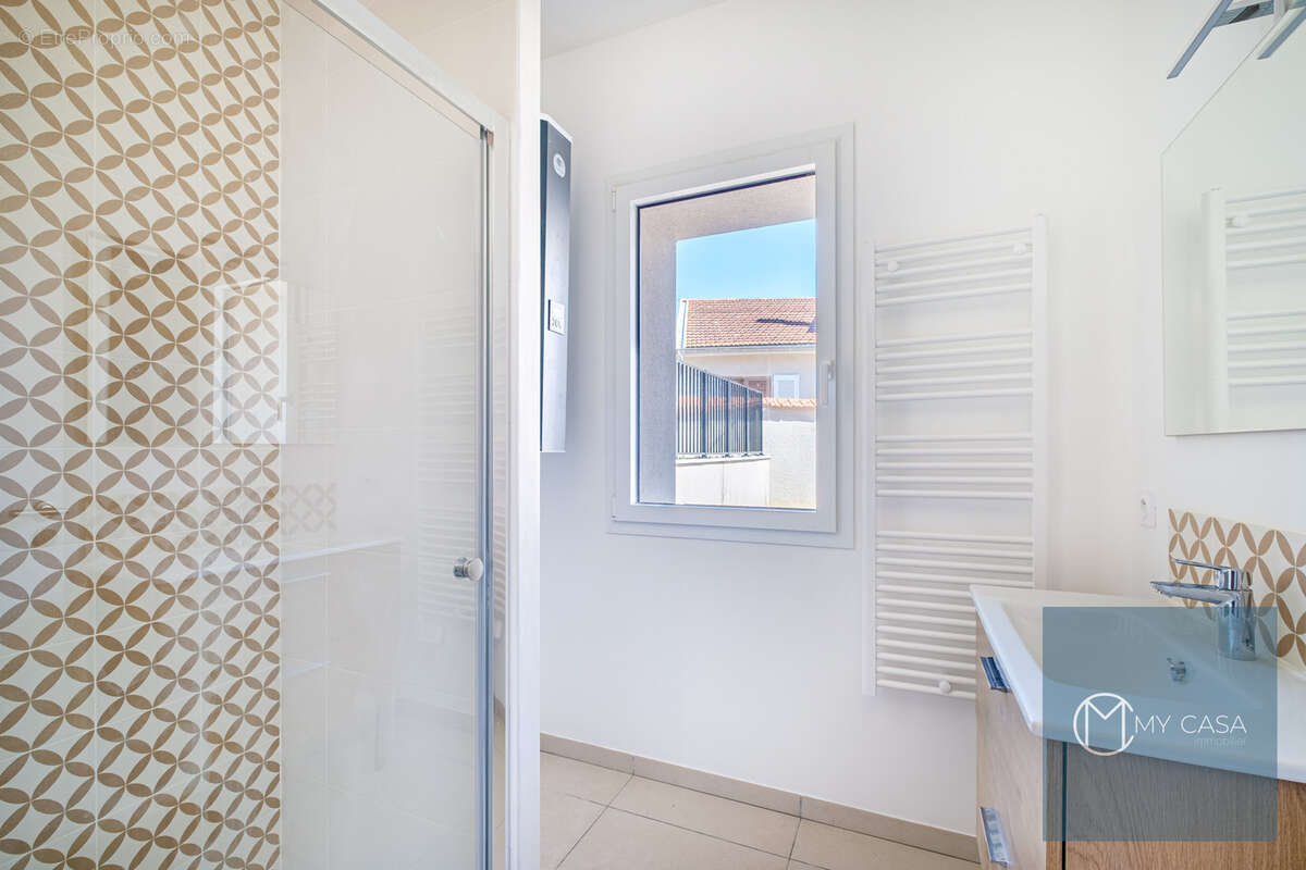 Appartement à CALUIRE-ET-CUIRE