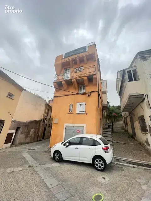 Quartier citadelle F1 vendu meublé - photo 9