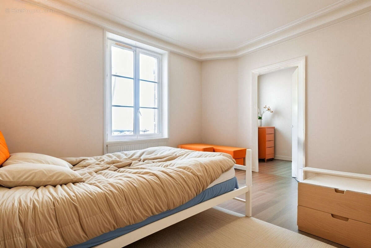 Maison à GUIGNES