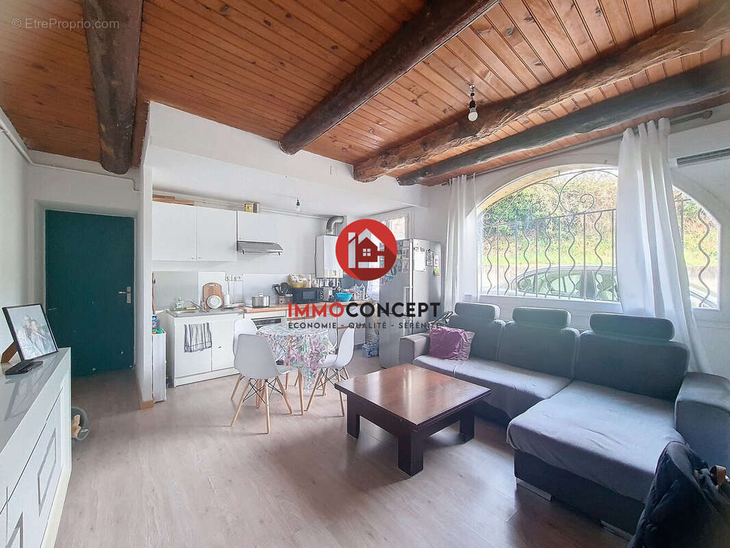 Appartement à SAINT-GENIES-DE-COMOLAS