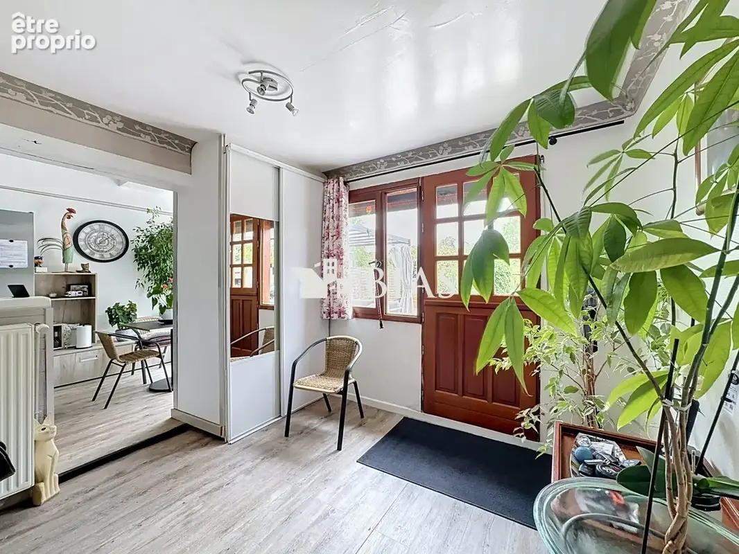 Maison 161 m² à Saint-Ouen-De-Thouberville  - photo 6