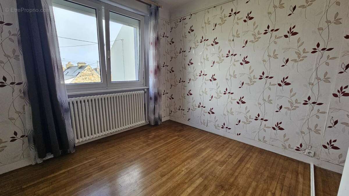 Maison à CAMARET-SUR-MER