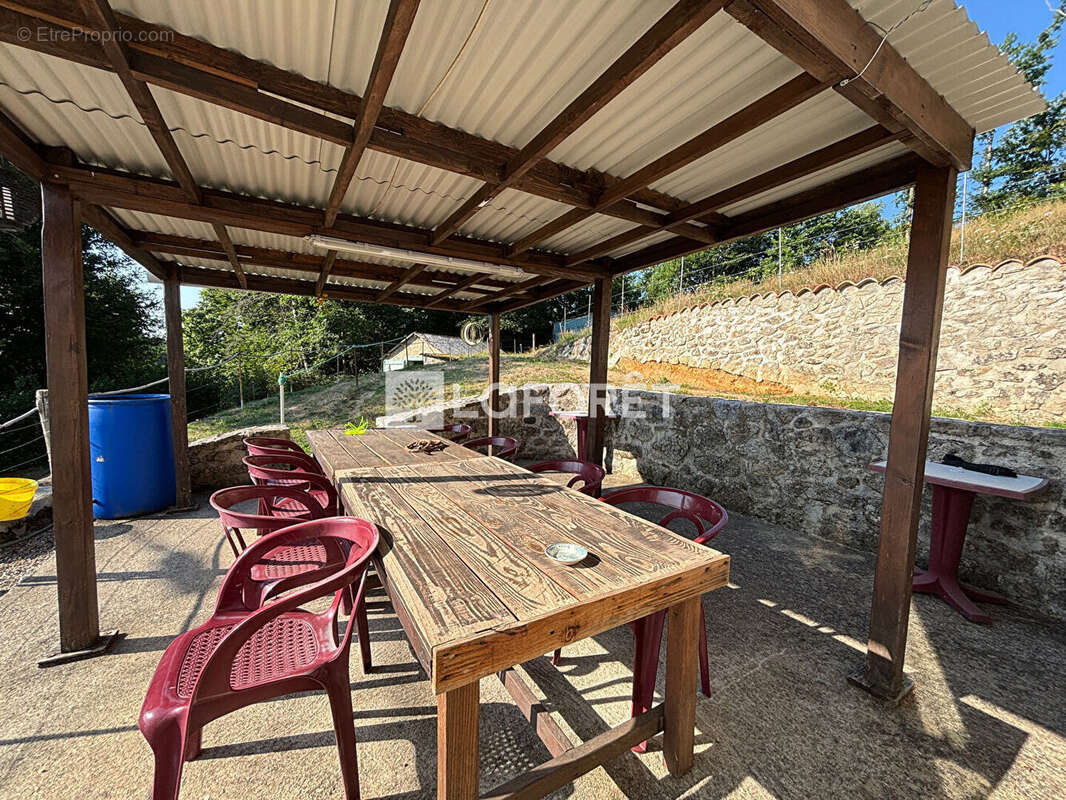 Maison à LA SEGALASSIERE