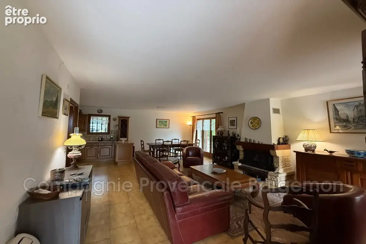 Maison 240 m² à vendre à Bargemon (83830) - photo 3