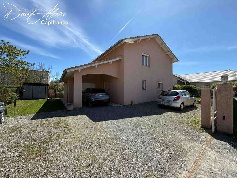 Maison à LA BATIE-NEUVE