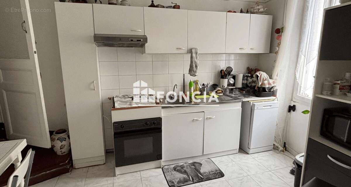 Appartement à SAINT-VICTORET