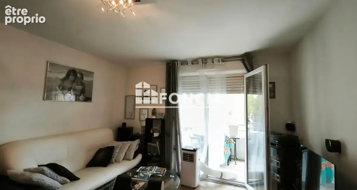 Appartement à NEGREPELISSE