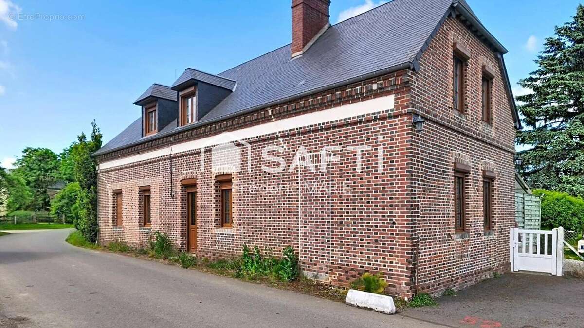 Maison 130 m² à Orbec  - photo 2
