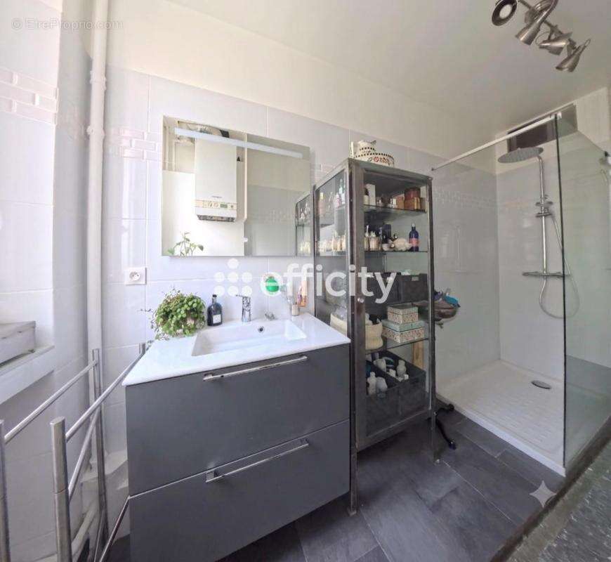 Appartement à CHATENAY-MALABRY