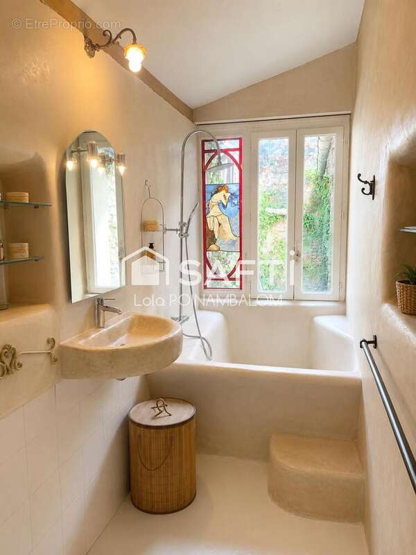 Maison 110 m² à Le Bugue  - photo 6