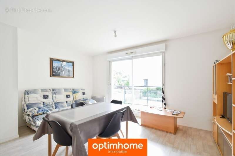 Appartement à ORGERES