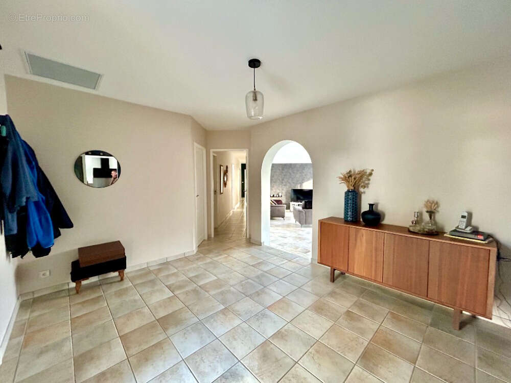 Maison à VILLEMOUSTAUSSOU